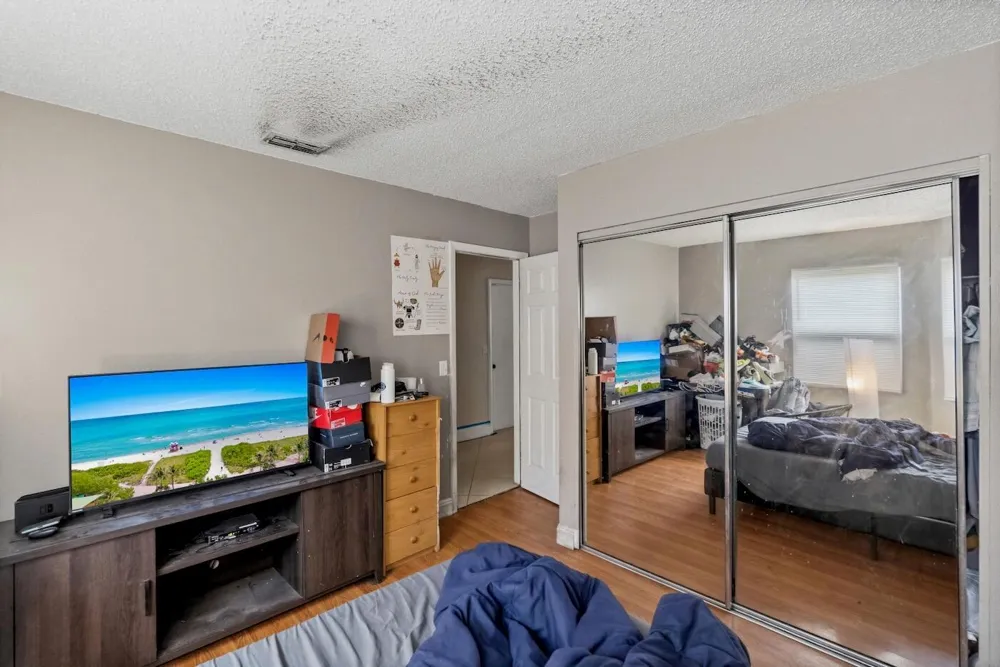 312 BISHOP ROAD North Lauderdale, FL 33068