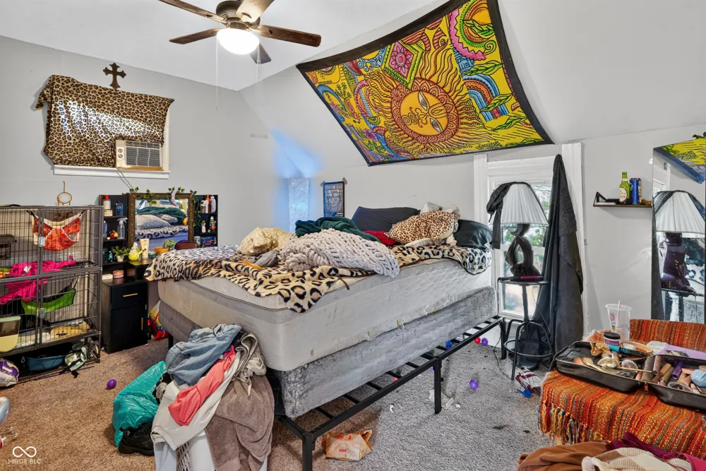 2415 Cedar Anderson, IN 46016
