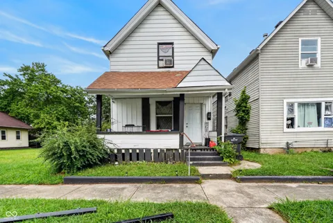 2415 Cedar