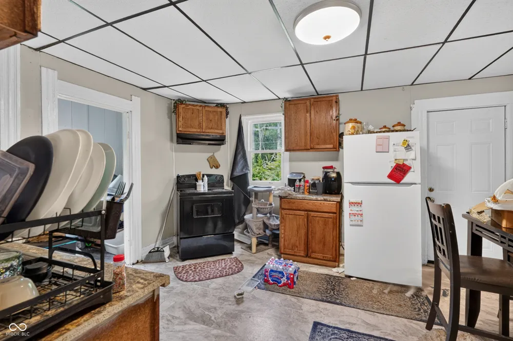 2415 Cedar Anderson, IN 46016