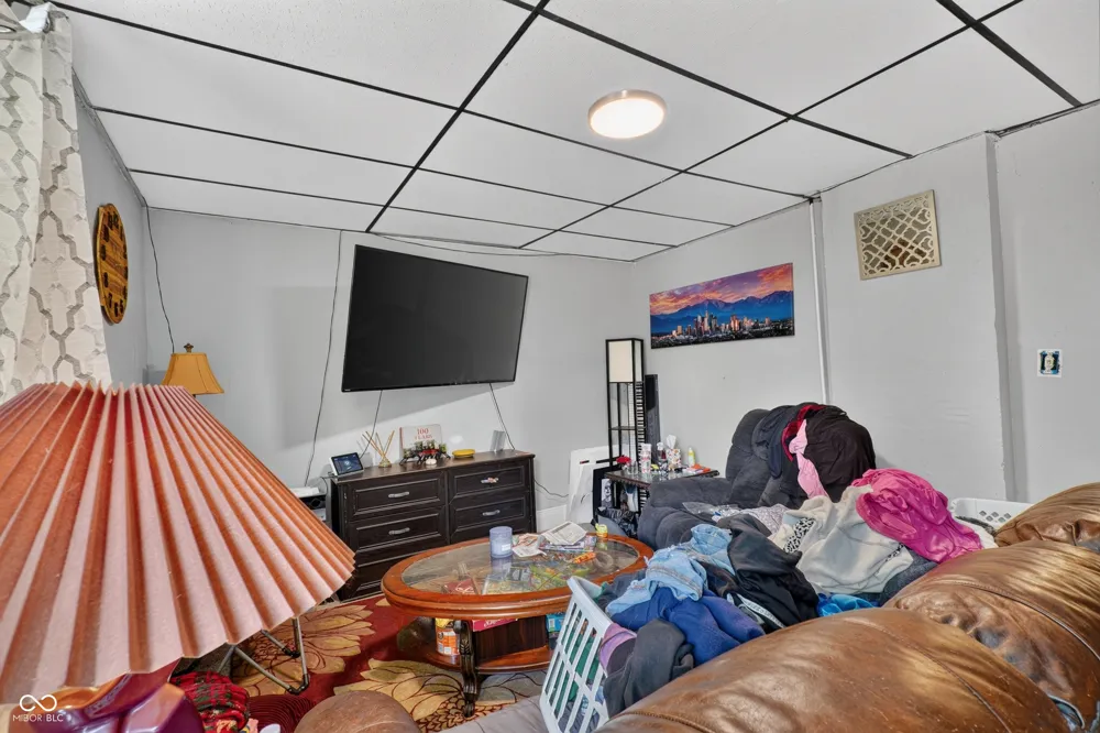 2415 Cedar Anderson, IN 46016