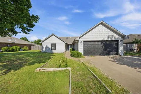 319 Mockingbird