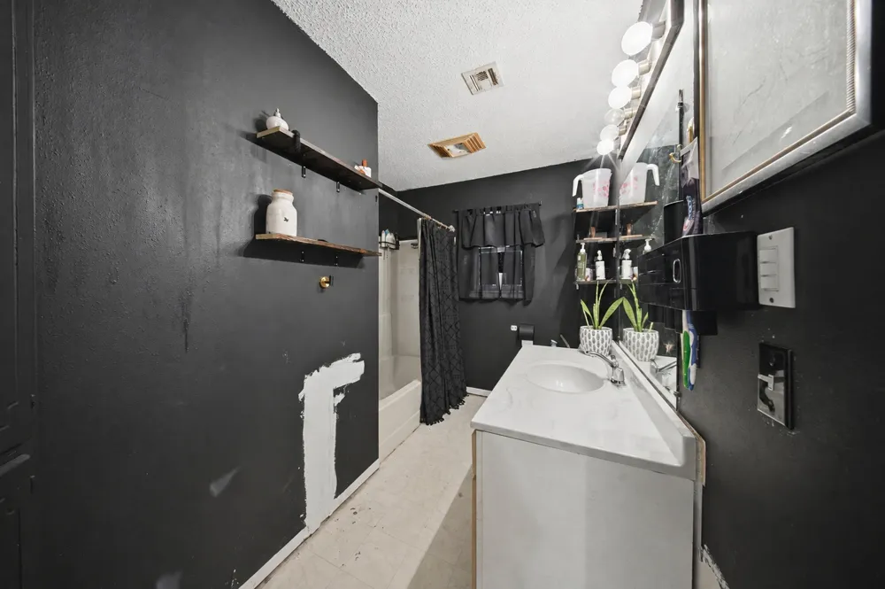 319 Mockingbird Stillwater, OK 74074