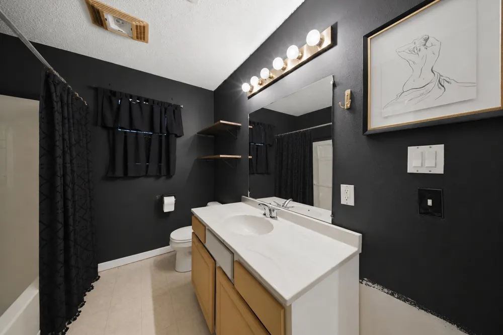 319 Mockingbird Stillwater, OK 74074