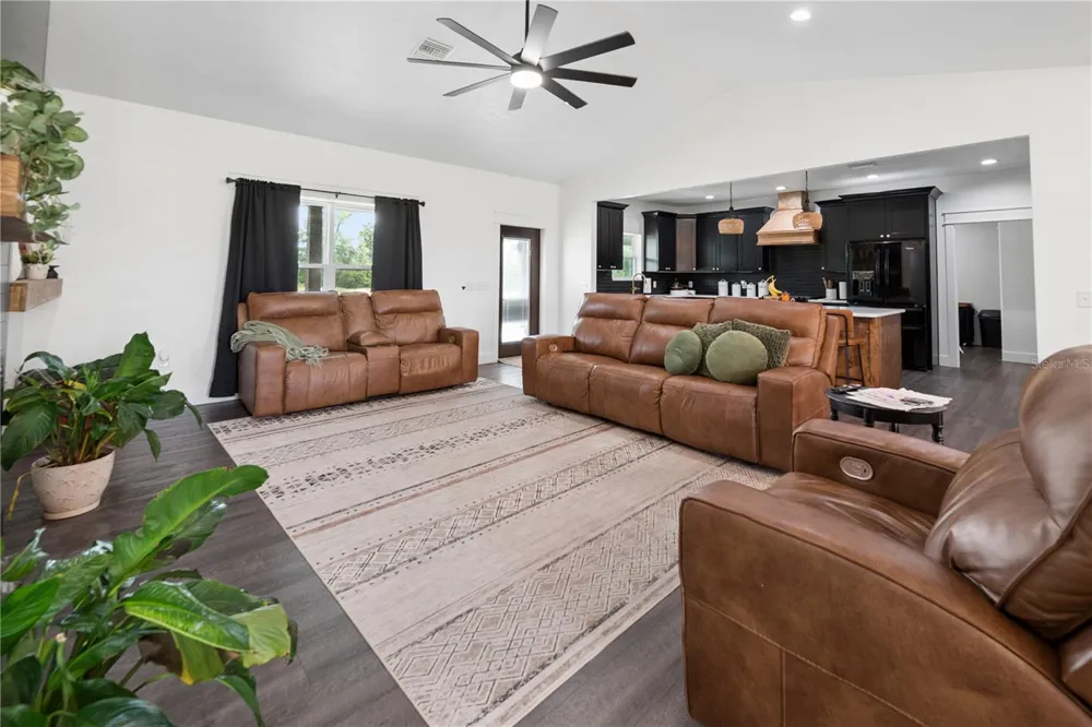 3396 NW 31ST AVENUE Bell, FL 32619
