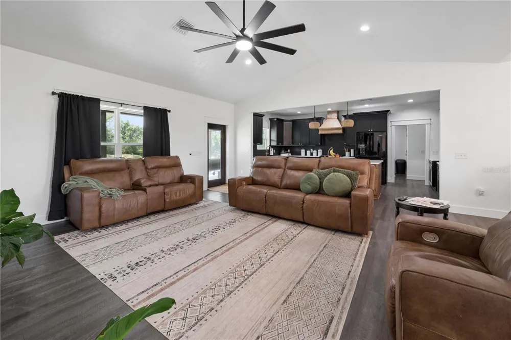 3396 NW 31ST AVENUE Bell, FL 32619