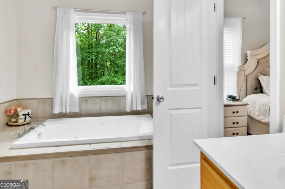 378 Harper LN Royston, GA 30662
