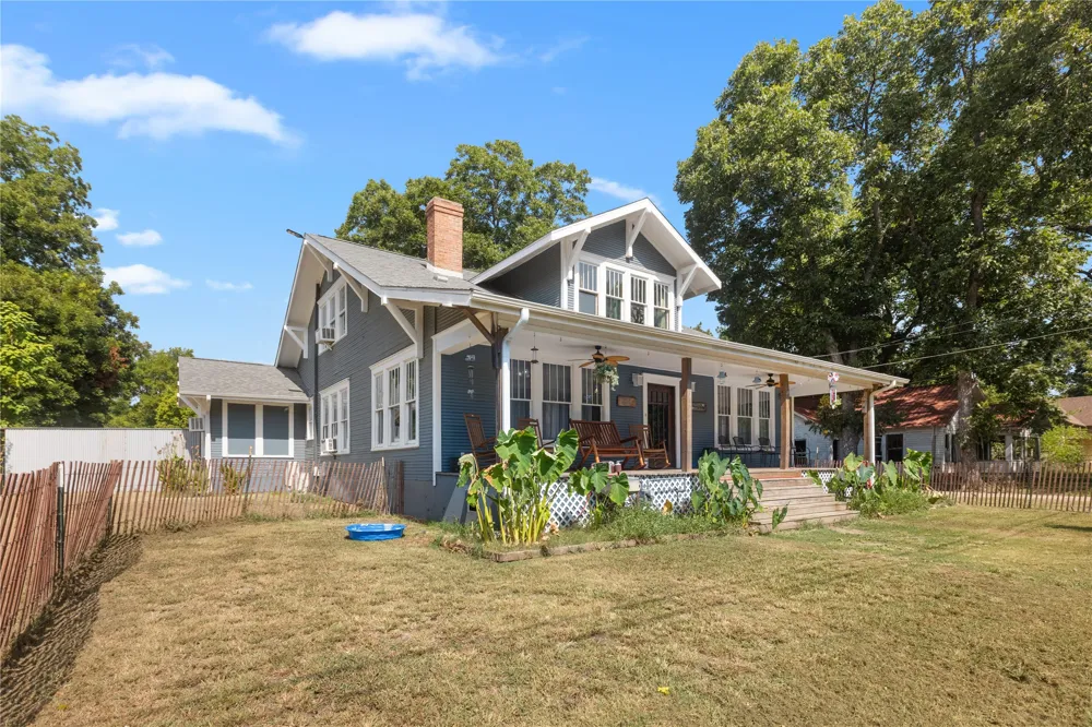 209 Pecan Street Roxton, TX 75477