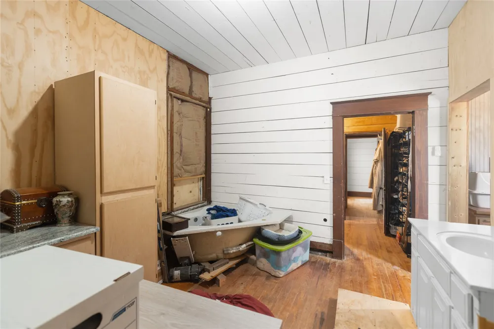 209 Pecan Street Roxton, TX 75477