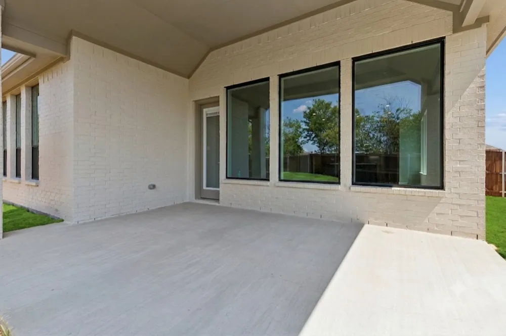1005 Goldenrod Drive Justin, TX 76247