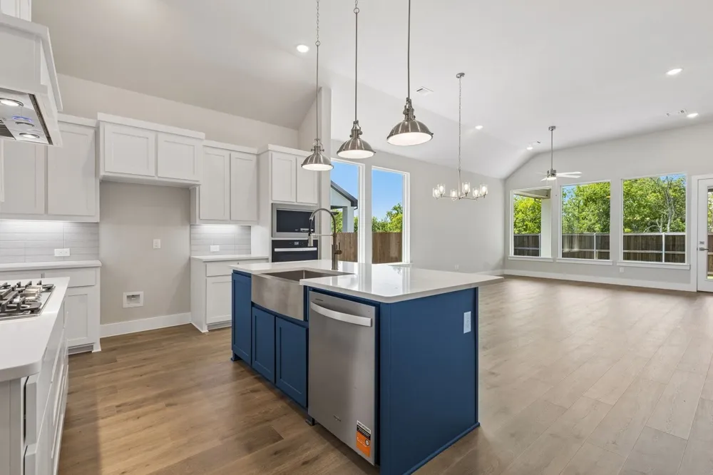 1005 Goldenrod Drive Justin, TX 76247