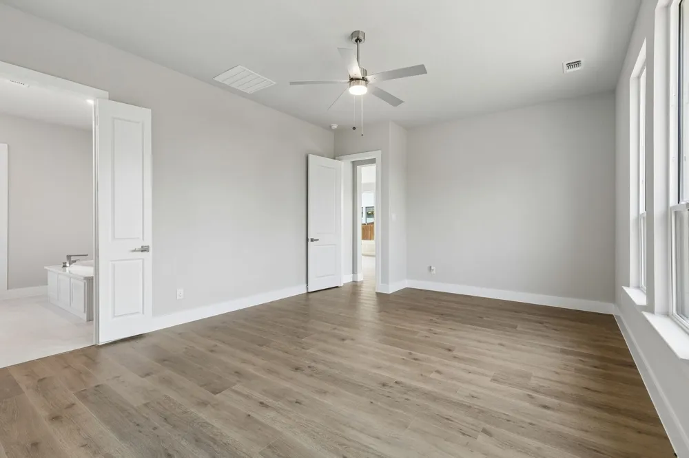 1005 Goldenrod Drive Justin, TX 76247