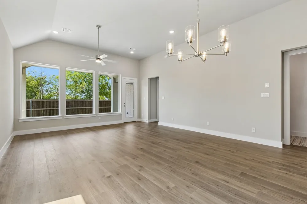 1005 Goldenrod Drive Justin, TX 76247