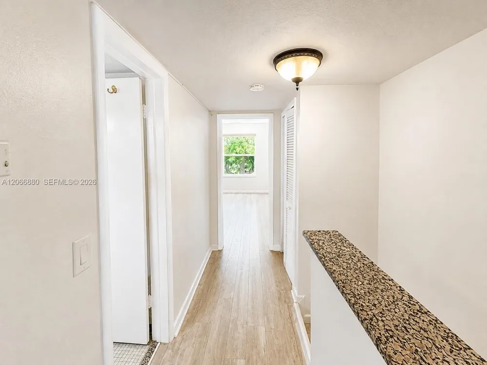 1720 W 75th St Hialeah, FL 33014