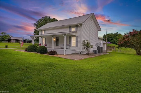 1824 Binkley Road