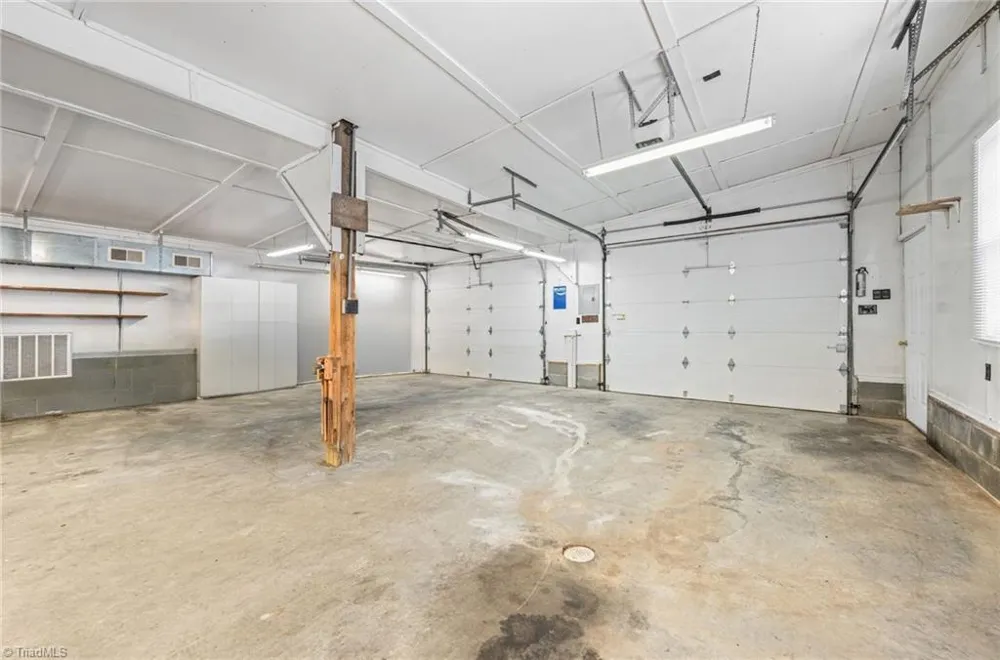 1824 Binkley Road East Bend, NC 27018