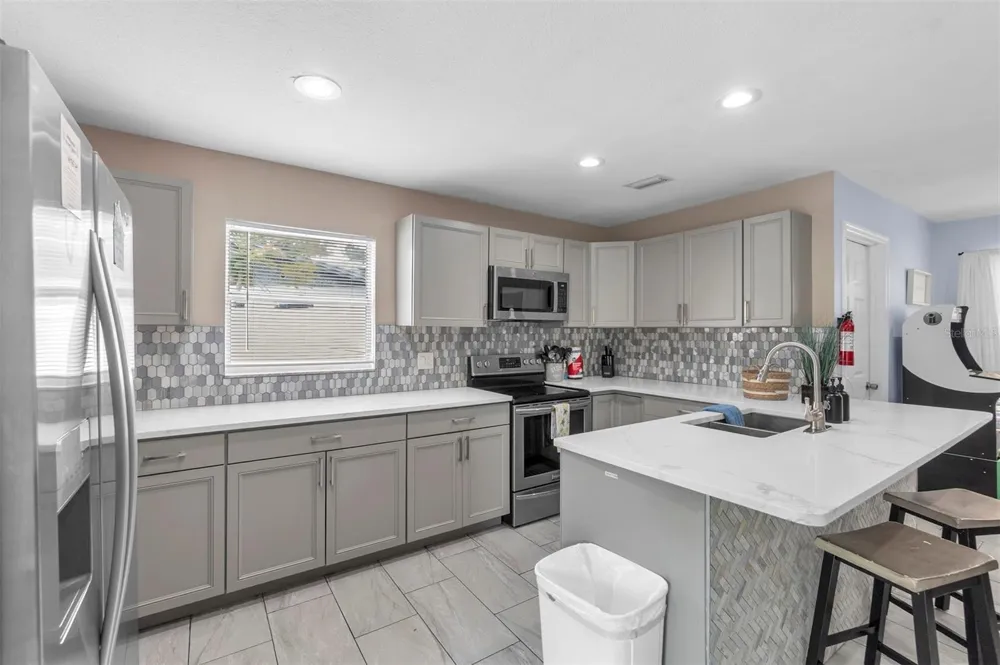 2714 42ND STREET W Bradenton, FL 34205