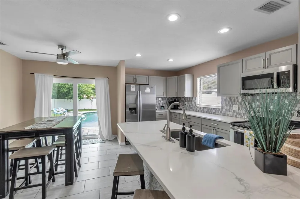2714 42ND STREET W Bradenton, FL 34205