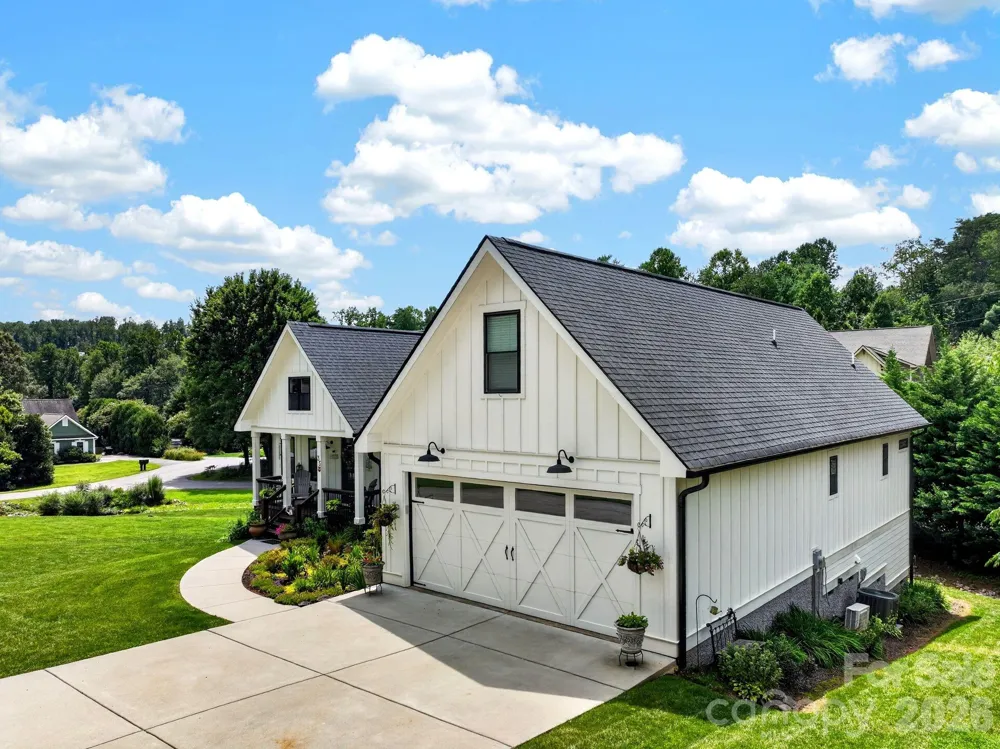 35 Meadow Haven Court Mills River, NC 28759
