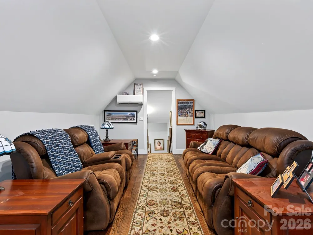 35 Meadow Haven Court Mills River, NC 28759