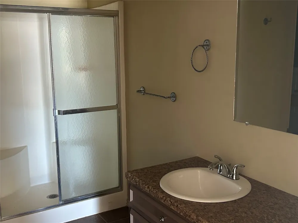 160 County Road 1709 Clifton, TX 76634