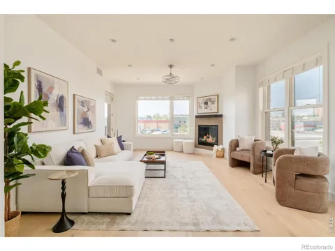 3301 Arapahoe Avenue #222