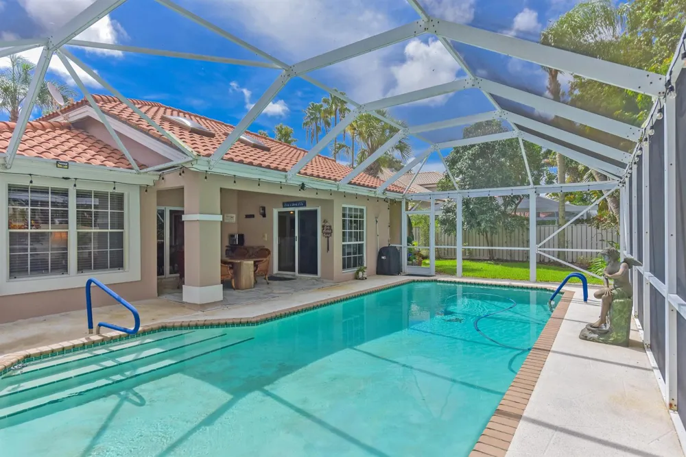348 Eagleton Golf Drive Palm Beach Gardens, FL 33418