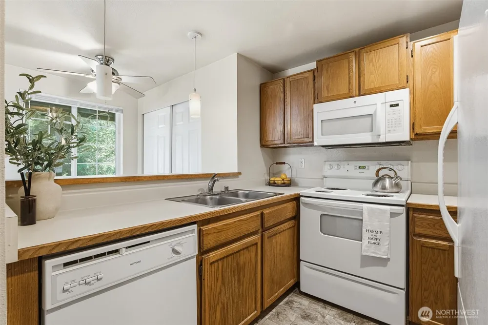 22700 30th Avenue S #A306 Des Moines, WA 98198