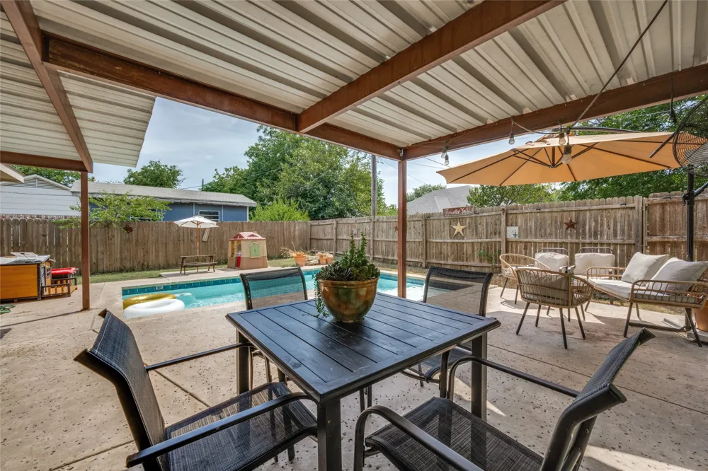 105 7th Street Sanger, TX 76266