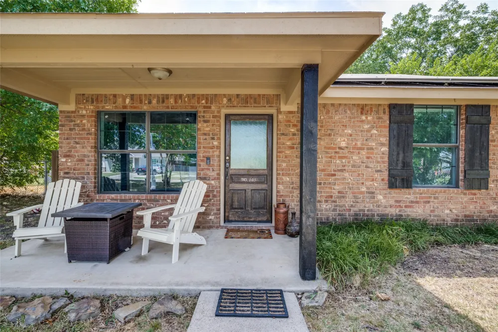 105 7th Street Sanger, TX 76266