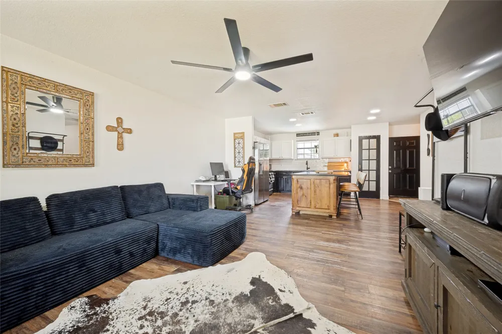 105 7th Street Sanger, TX 76266