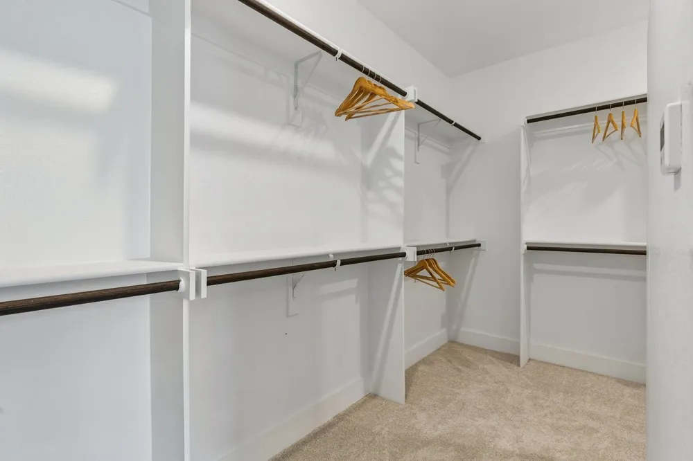 1015 Goldenrod Drive Justin, TX 76247