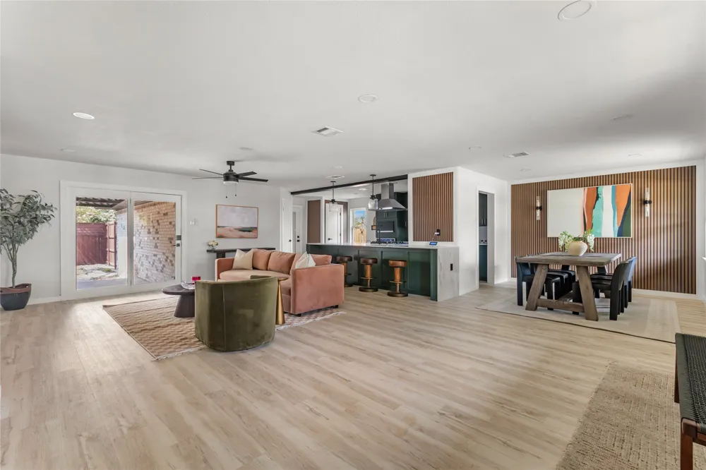 6211 Symphony Lane Dallas, TX 75227
