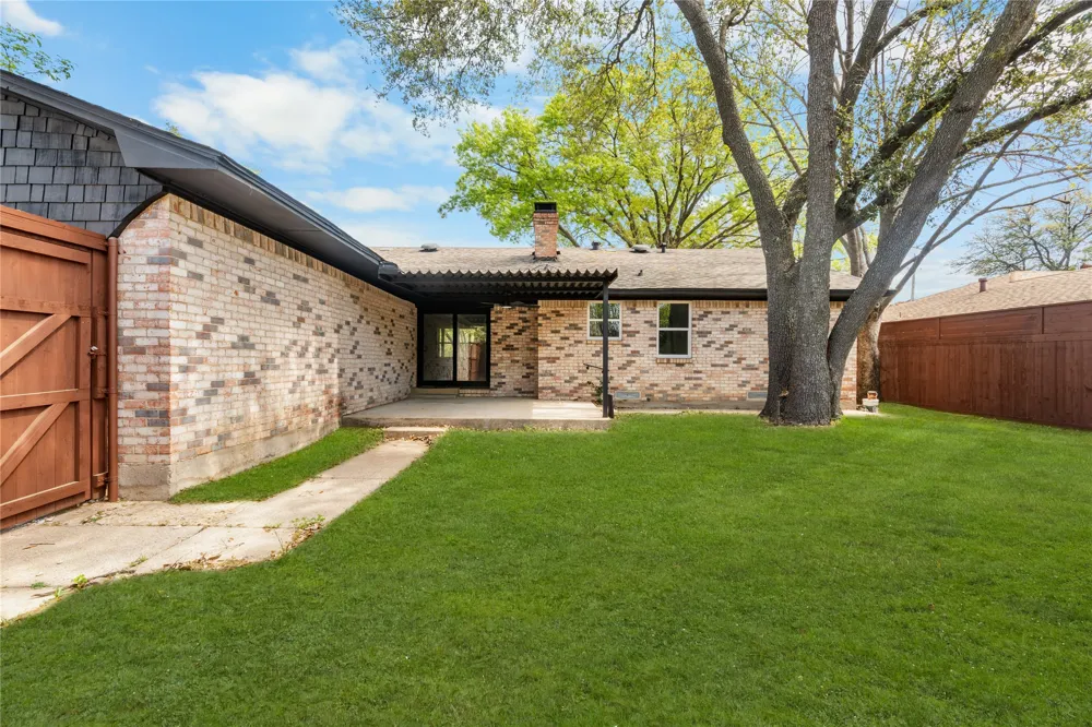 6211 Symphony Lane Dallas, TX 75227