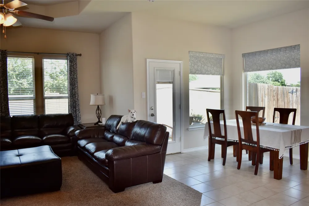 516 Millsap Drive Van Alstyne, TX 75495