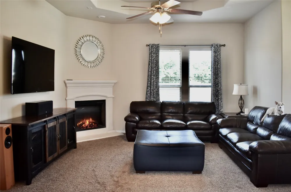 516 Millsap Drive Van Alstyne, TX 75495