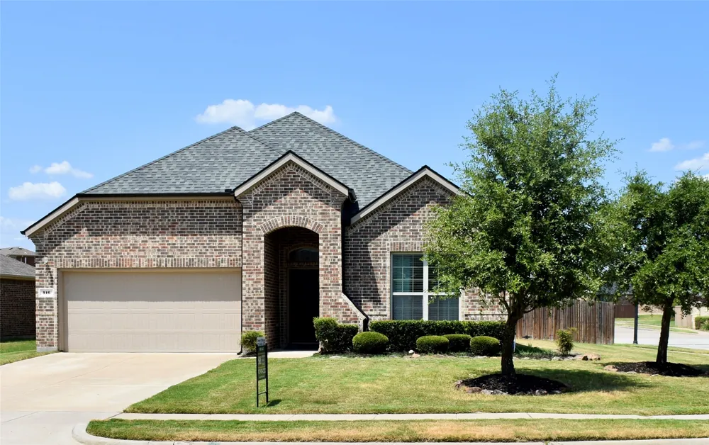 516 Millsap Drive Van Alstyne, TX 75495