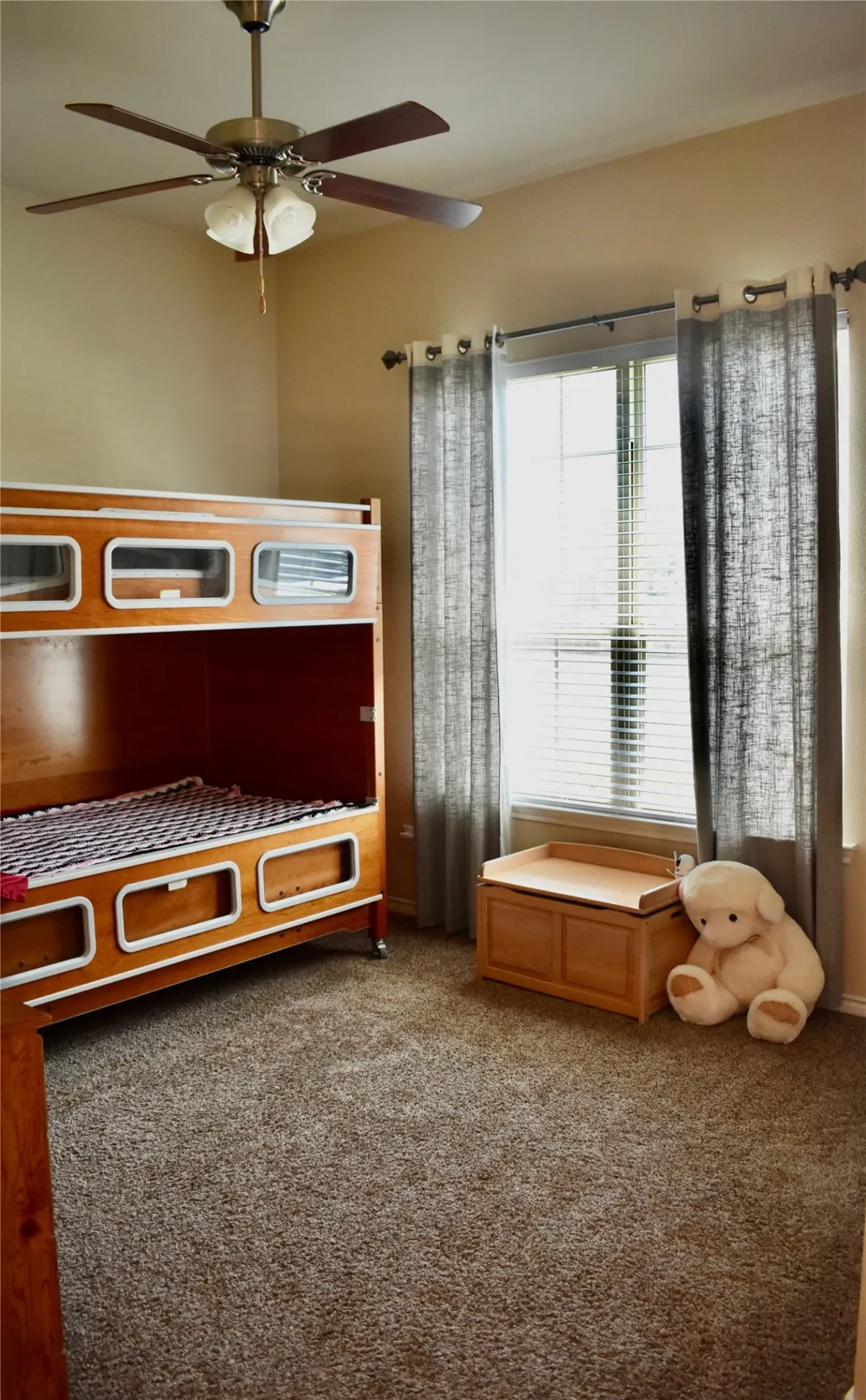 516 Millsap Drive Van Alstyne, TX 75495