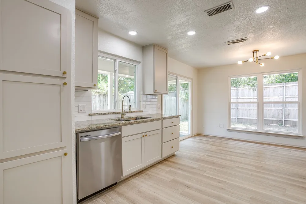 7017 Betsy Ross Court Watauga, TX 76148