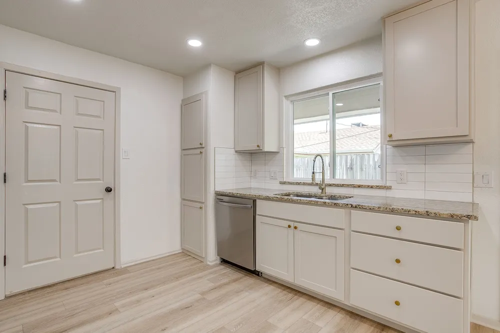 7017 Betsy Ross Court Watauga, TX 76148