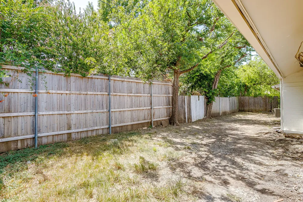 7017 Betsy Ross Court Watauga, TX 76148