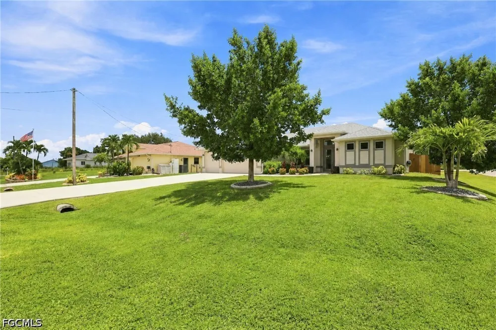 NW 28th Place Cape Coral, FL 33993