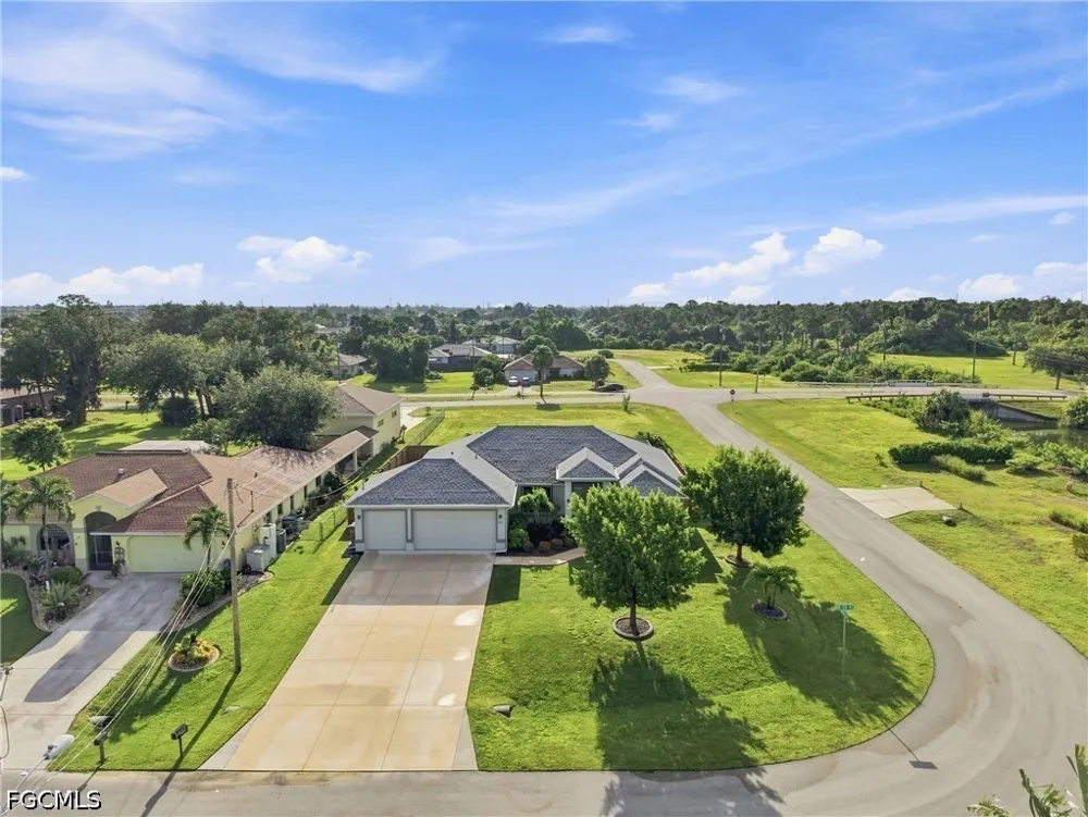 NW 28th Place Cape Coral, FL 33993