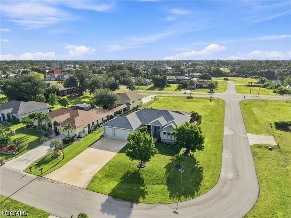 NW 28th Place Cape Coral, FL 33993