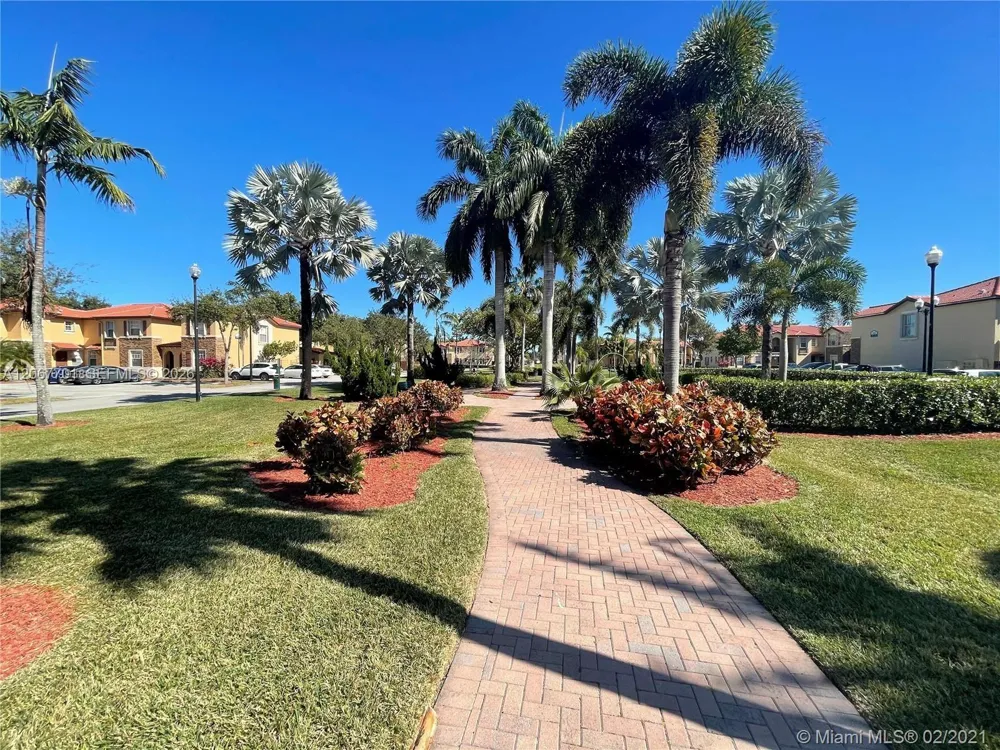 1395 NE 33rd Ave #206-26 Homestead, FL 33033