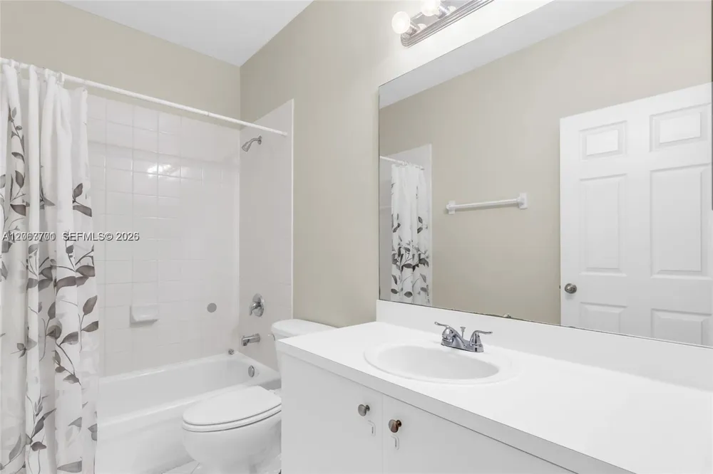 1395 NE 33rd Ave #206-26 Homestead, FL 33033