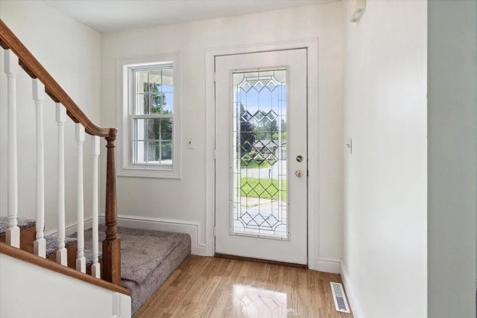 538 W Upton Avenue Reed City City, MI 49677
