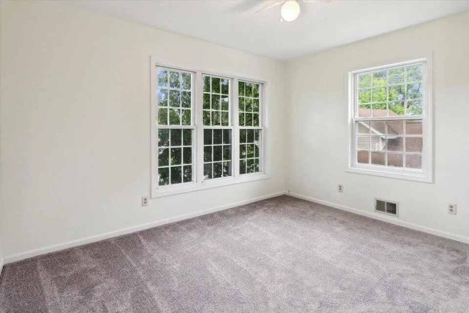 538 W Upton Avenue Reed City City, MI 49677