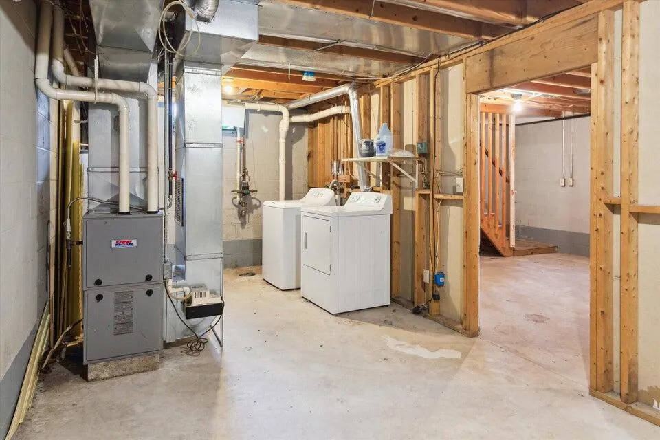 538 W Upton Avenue Reed City City, MI 49677