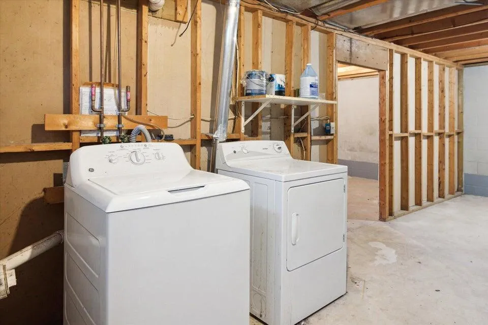 538 W Upton Avenue Reed City City, MI 49677